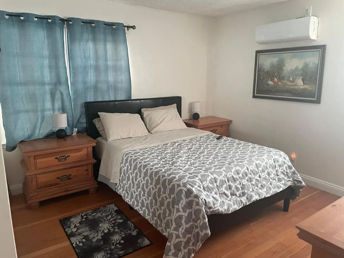 Guest house The Village Los Angeles